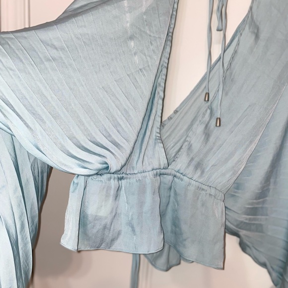 Balloon Long Sleeve Blouse Light Blue Size XS - Picture 7 of 11